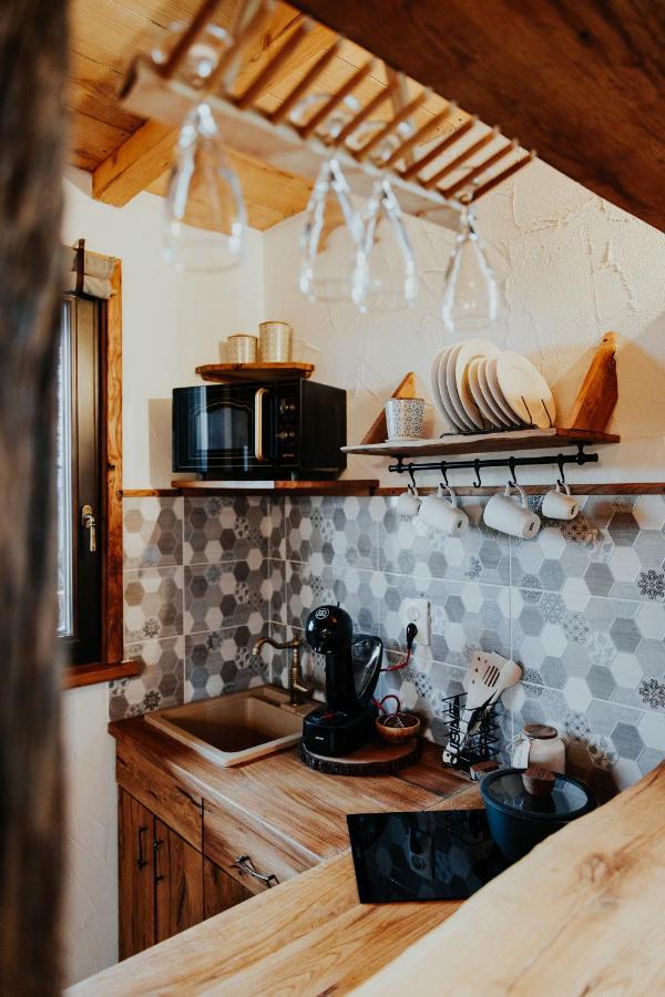 Готель Treehouse Drevesna Hiska Strkovo Gnezdo Ranc Jures Лютомер Екстер'єр фото